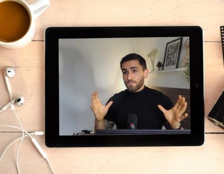 Kevin Söll bei der Videoproduktion für seinen YouTube-Kanal